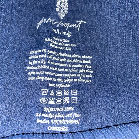 NEW! Free People Good Karma Leggings - Deepest Navy - M/L - $78 retail - Picture 4 of 5